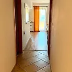Lägenhet Viveniti Klenovica