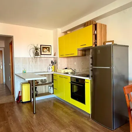 Viveniti Διαμέρισμα Klenovica