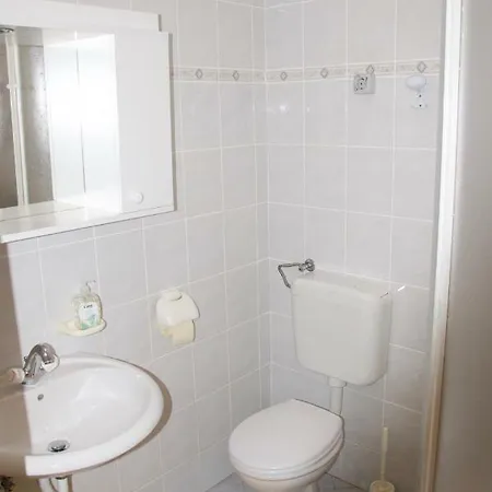 Viveniti Apartman *
