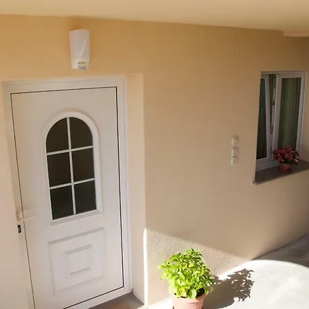 Viveniti * Klenovica