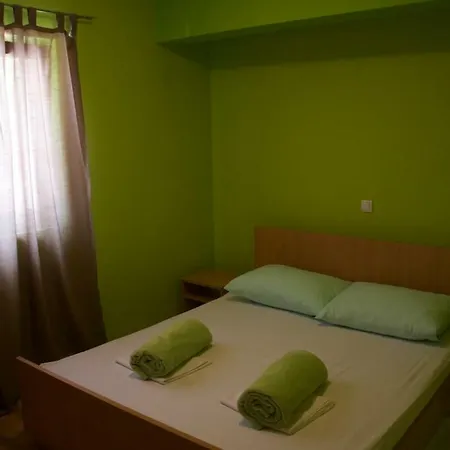 Viveniti Διαμέρισμα Klenovica